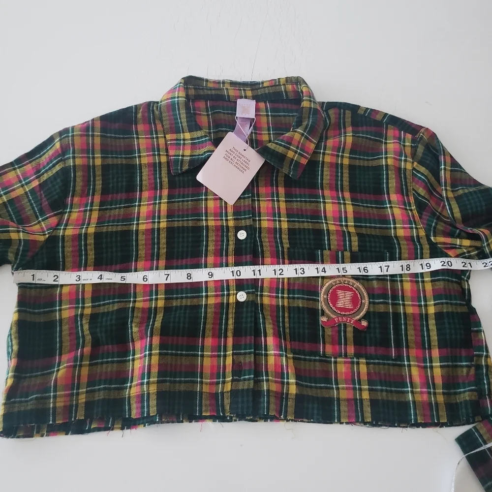 Fenty TIED UP TARTAN RAW HEM PJ SHIRT NWT size M - Picture 7 of 15